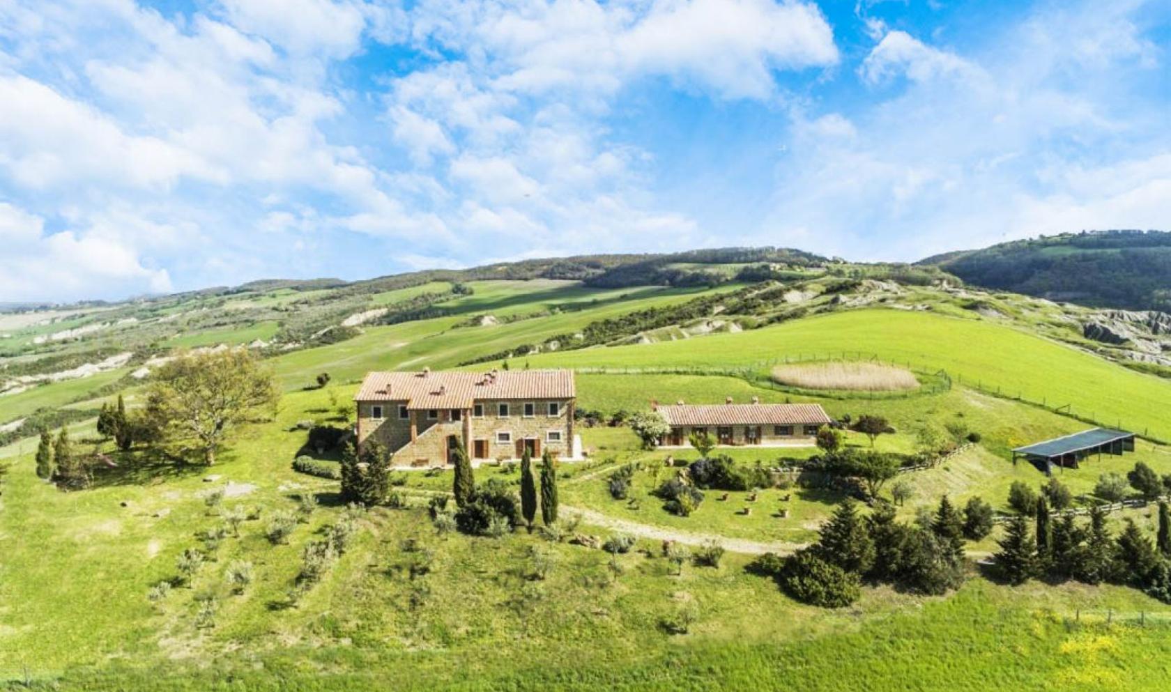 Toscana Immobiliare - Proprietà in vendita in Val d'Orcia Toscana