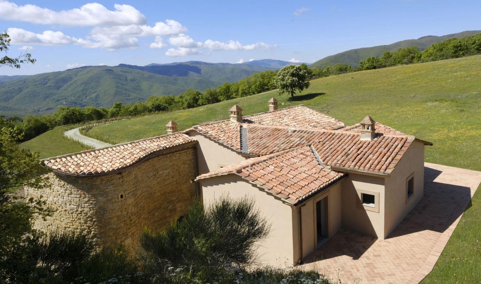 Toscana Immobiliare - Country house for sale in Umbria città di Castello Perugia