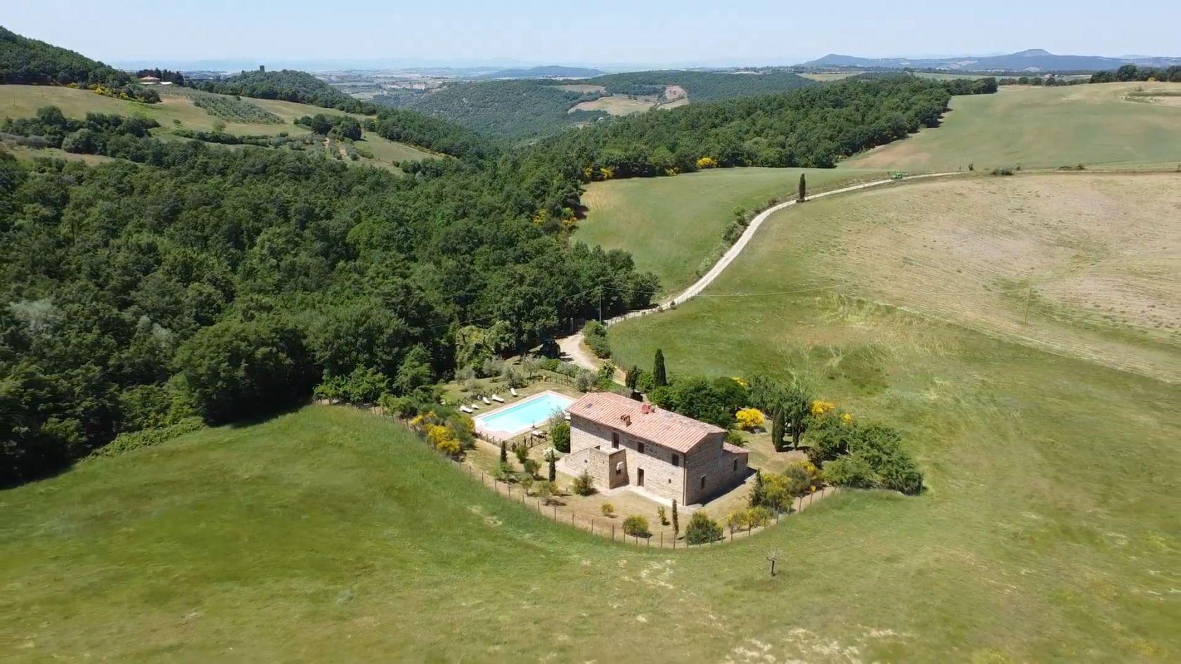 Toscana Immobiliare - Azienda agricola biologica in vendita a Pienza