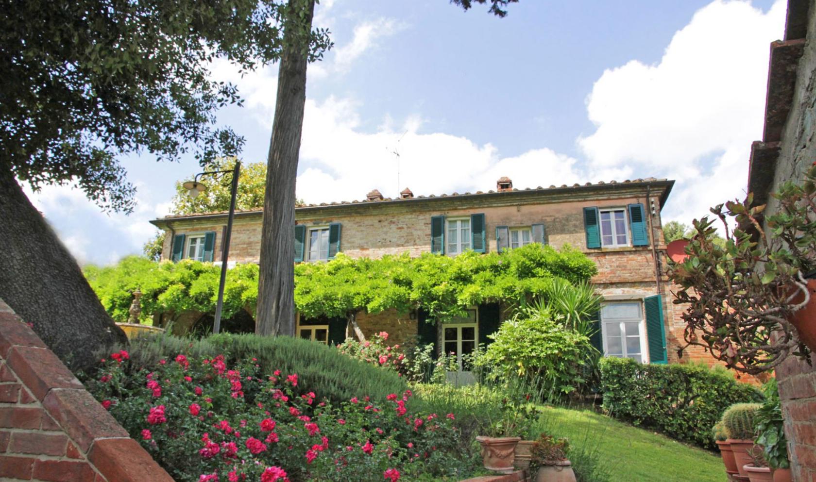 Toscana Immobiliare - Casale toscano in vendita in Valdichiana