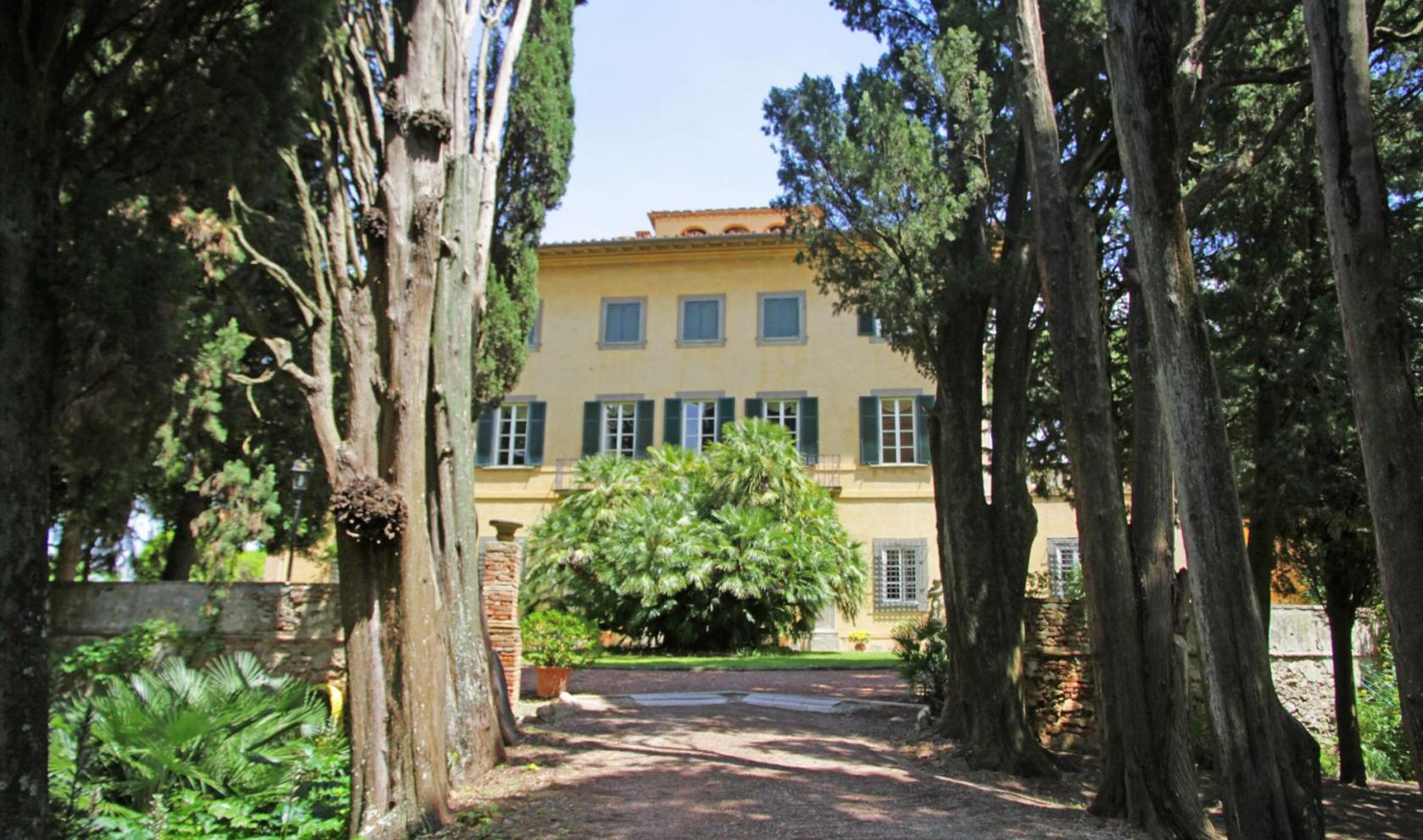 Toscana Immobiliare - Luxury historic villa for sale in Pisa