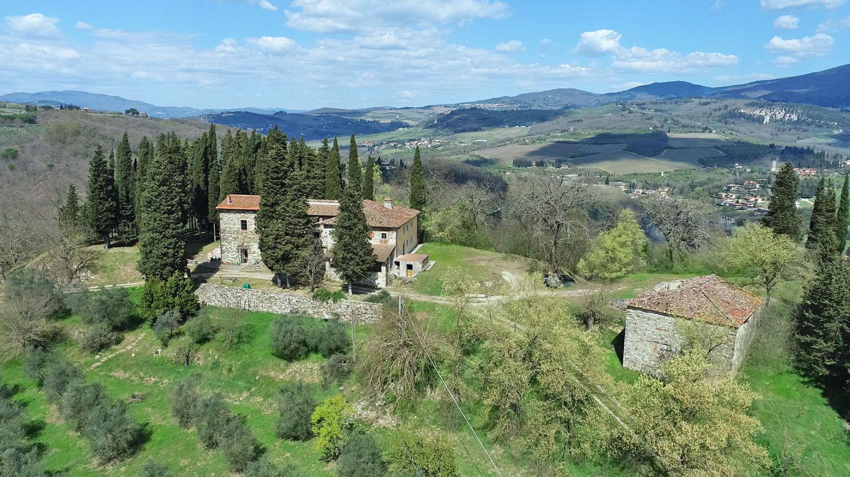 Toscana Immobiliare - estate farm for sale in Rignano sull'Arno Florence