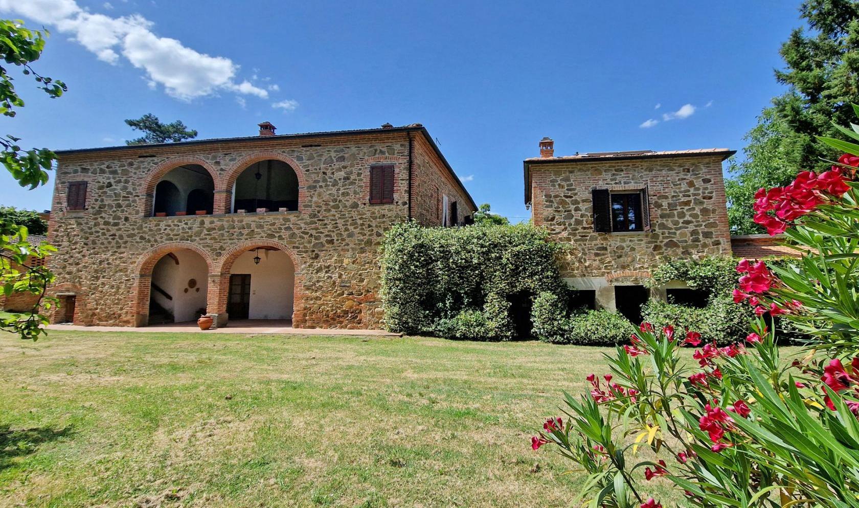 Toscana Immobiliare -