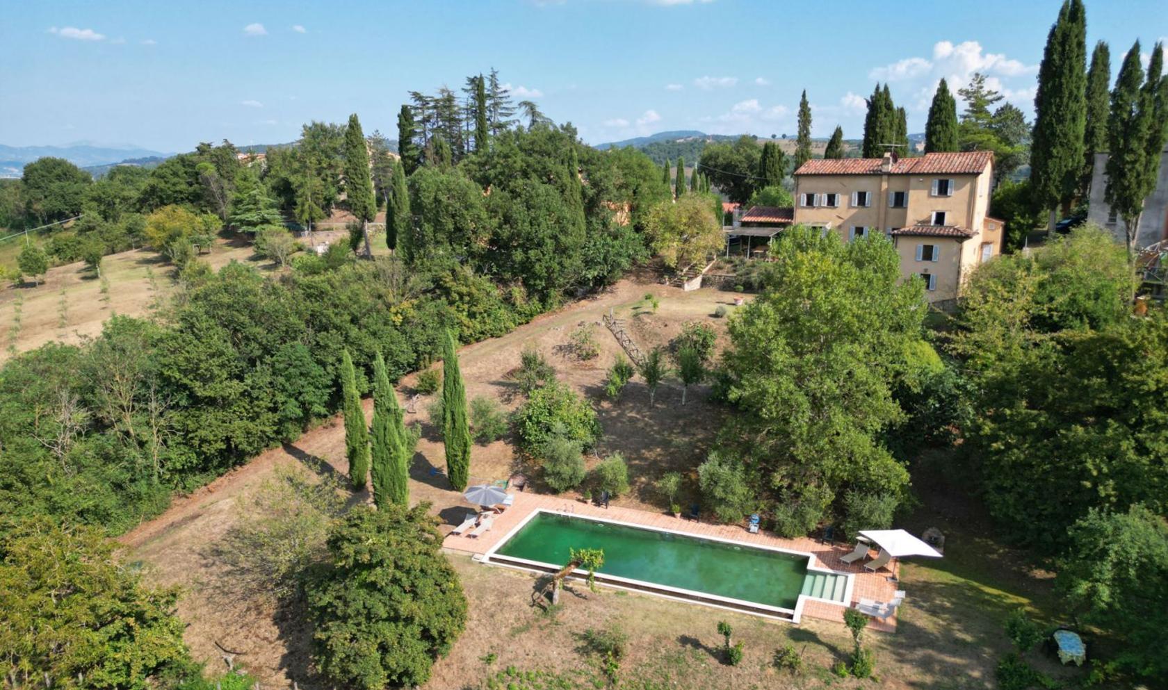 Toscana Immobiliare - Casale di lusso con piscina in vendita a Monterchi Toscana