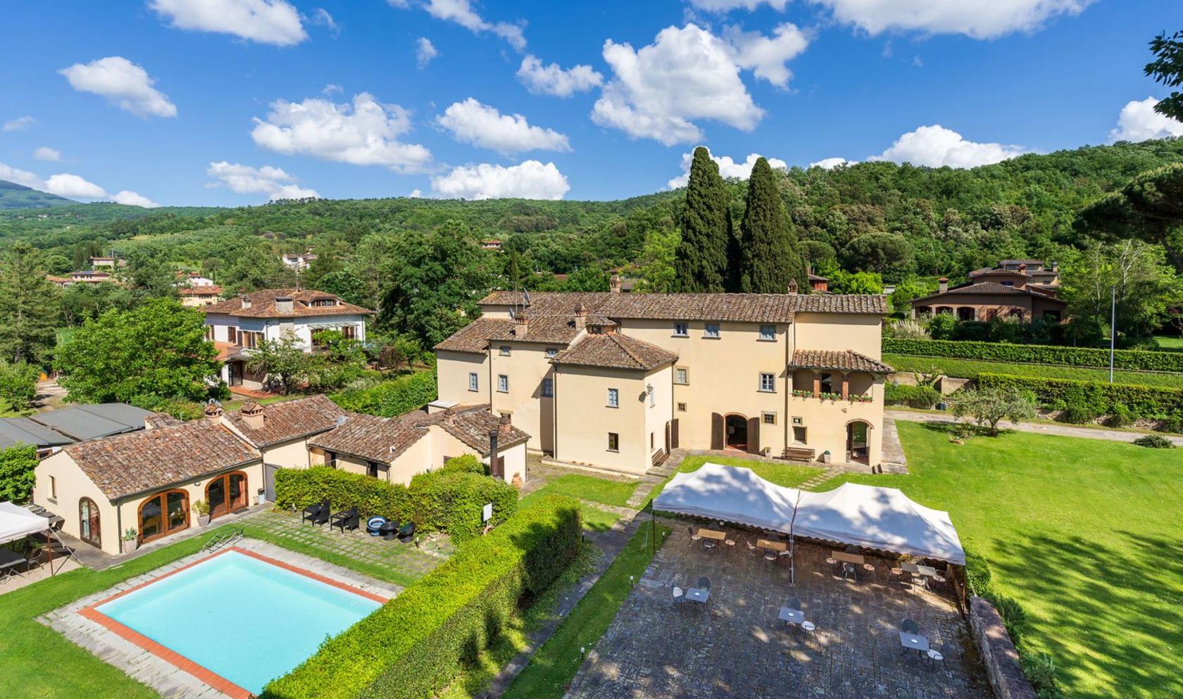 Toscana Immobiliare - Resort di lusso in vendita in Toscana